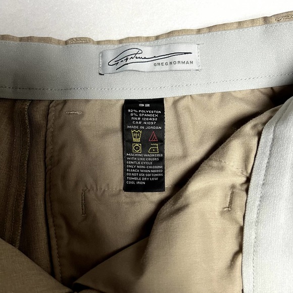 Greg Norman Chino Shorts Men’s 36 Tasso Khaki Golf Shorts Classic Fit Stretch - Picture 2 of 5